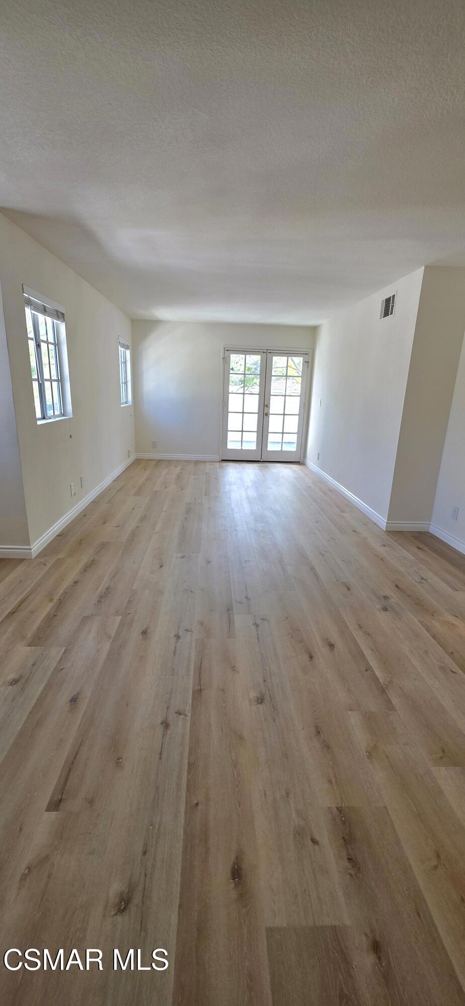 5645 Tanner Ridge Avenue Property Photo 23
