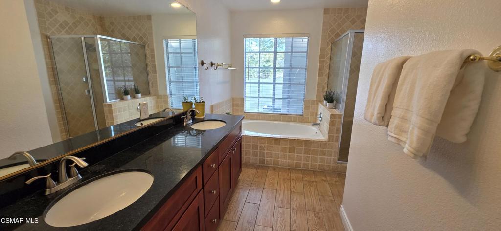 5645 Tanner Ridge Avenue Property Photo 29