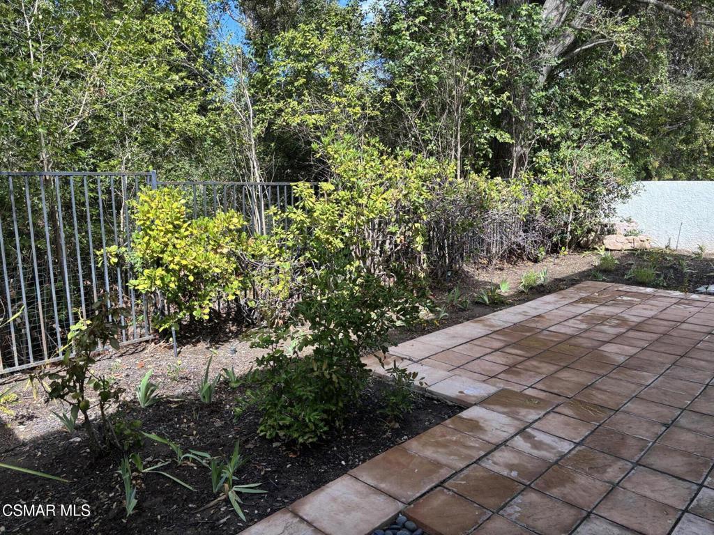 5645 Tanner Ridge Avenue Property Photo 36