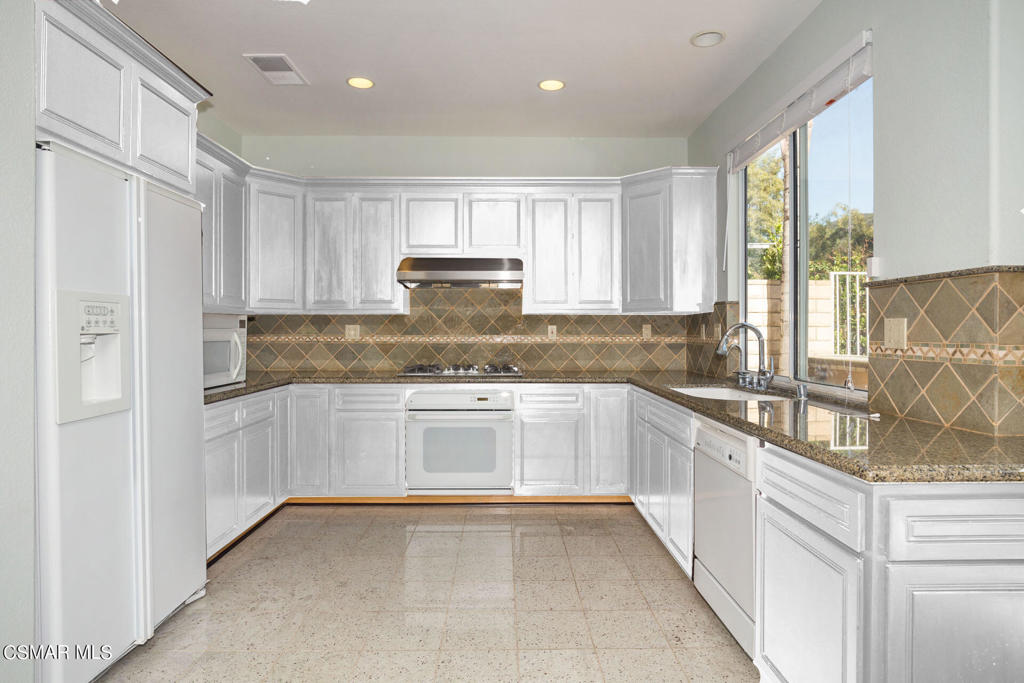 2546 Renata Court Property Photo 10