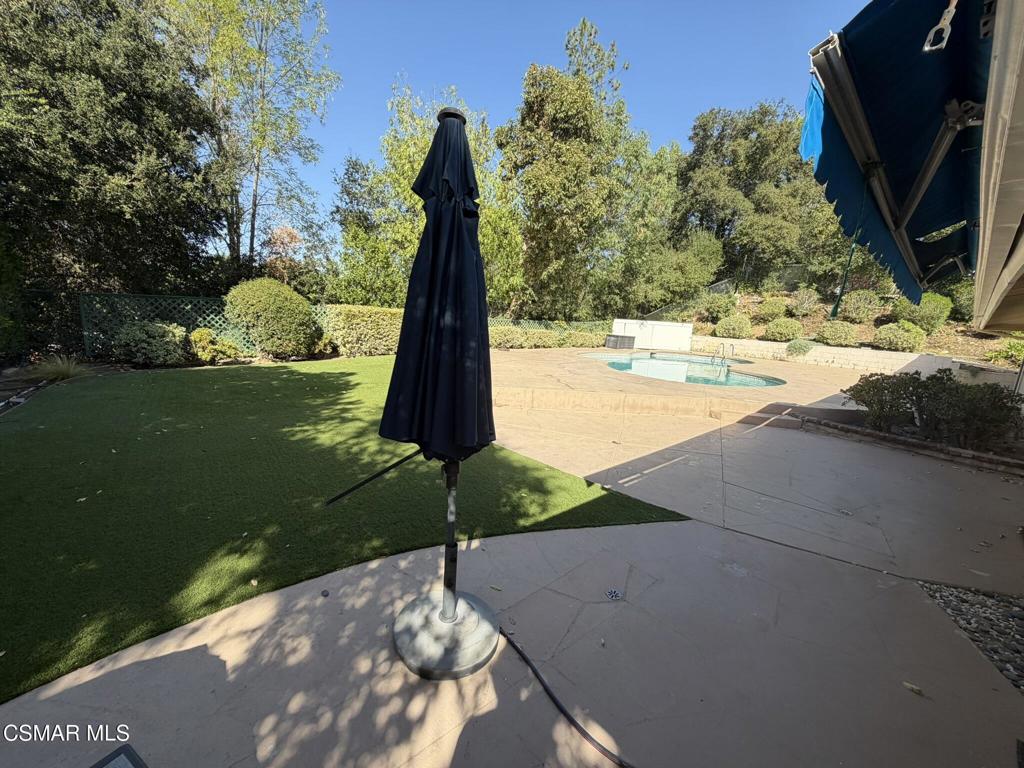 22525 Dardenne Street Property Photo 9