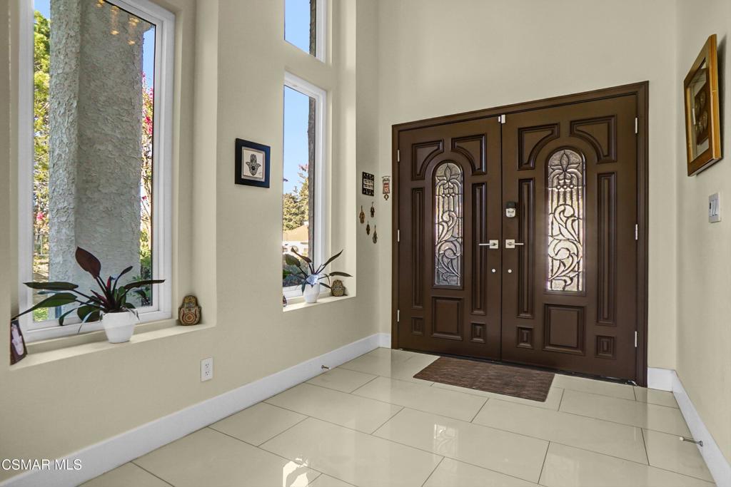 6106 Lake Lindero Drive Property Photo 3