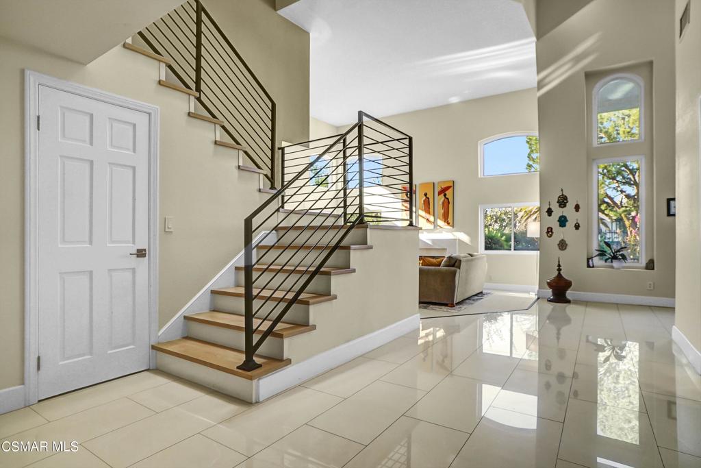 6106 Lake Lindero Drive Property Photo 6