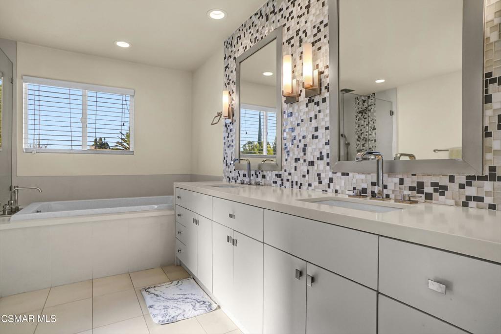 6106 Lake Lindero Drive Property Photo 18