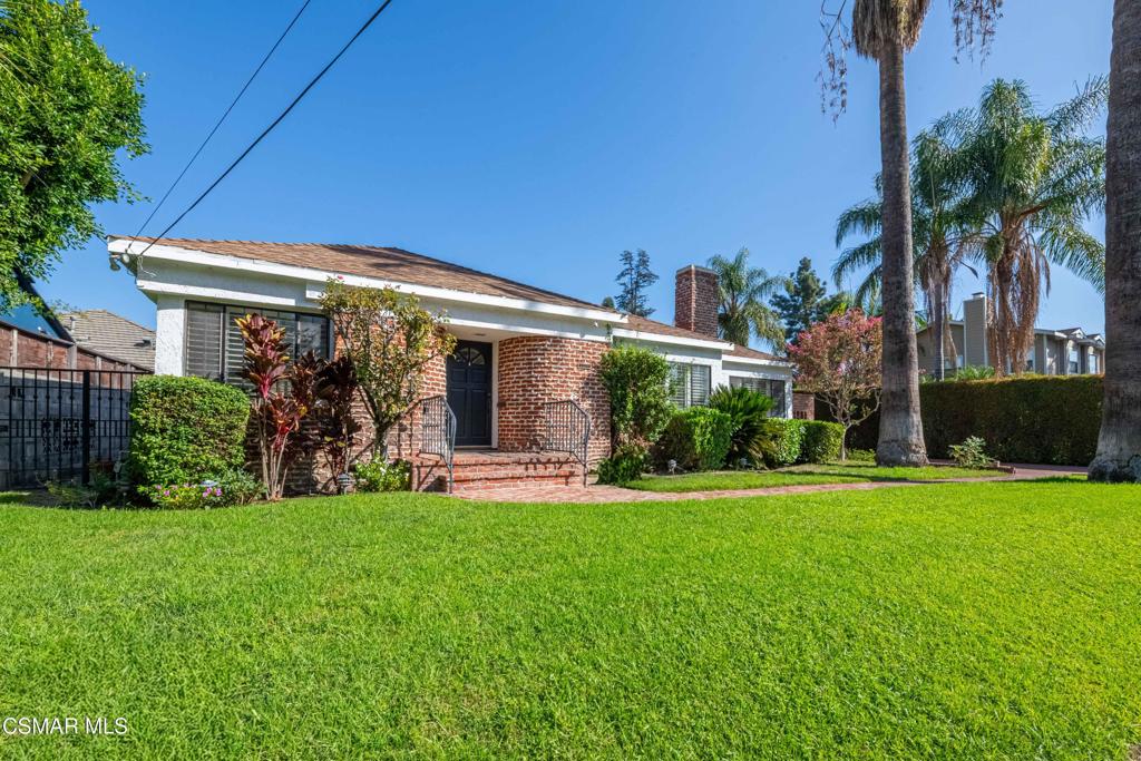 10129 Sarah Street Property Photo 6
