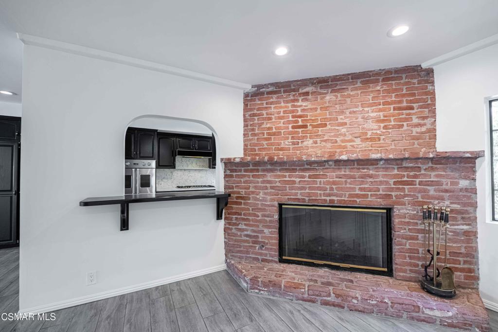 10129 Sarah Street Property Photo 20