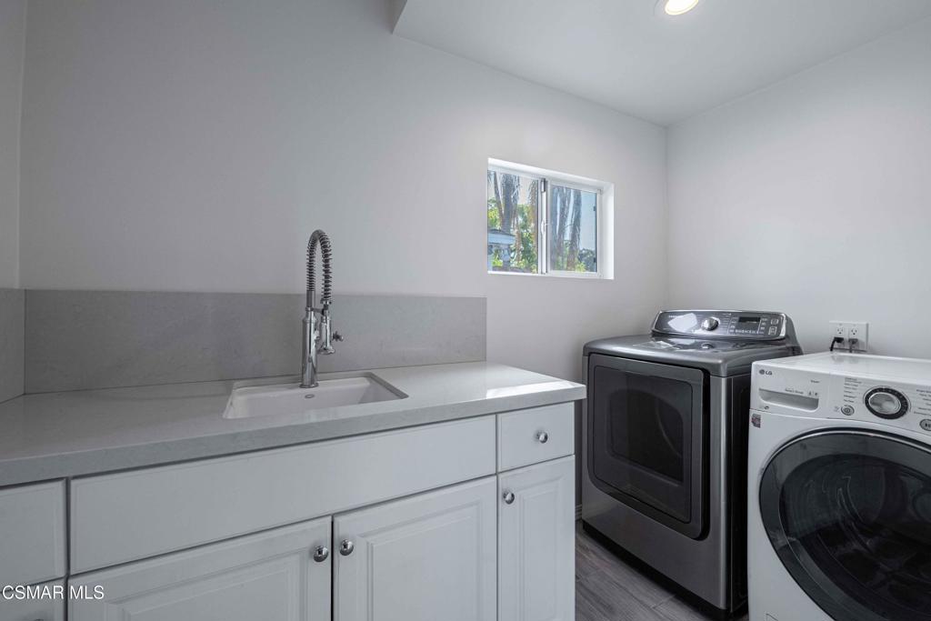 10129 Sarah Street Property Photo 45