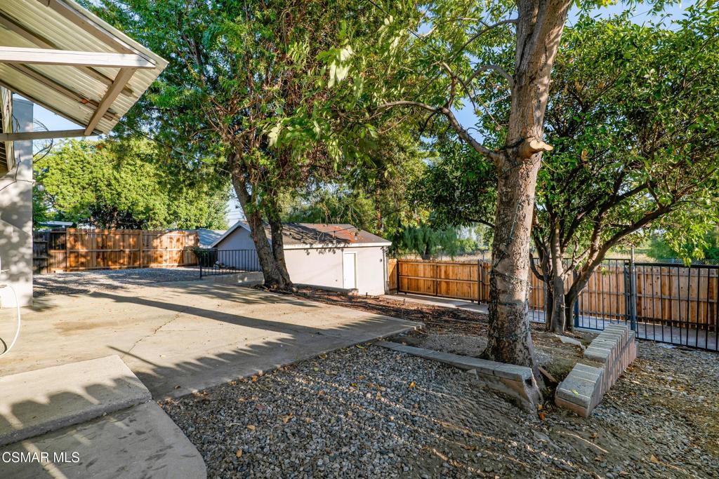 16856 Rinaldi Street Property Photo 5