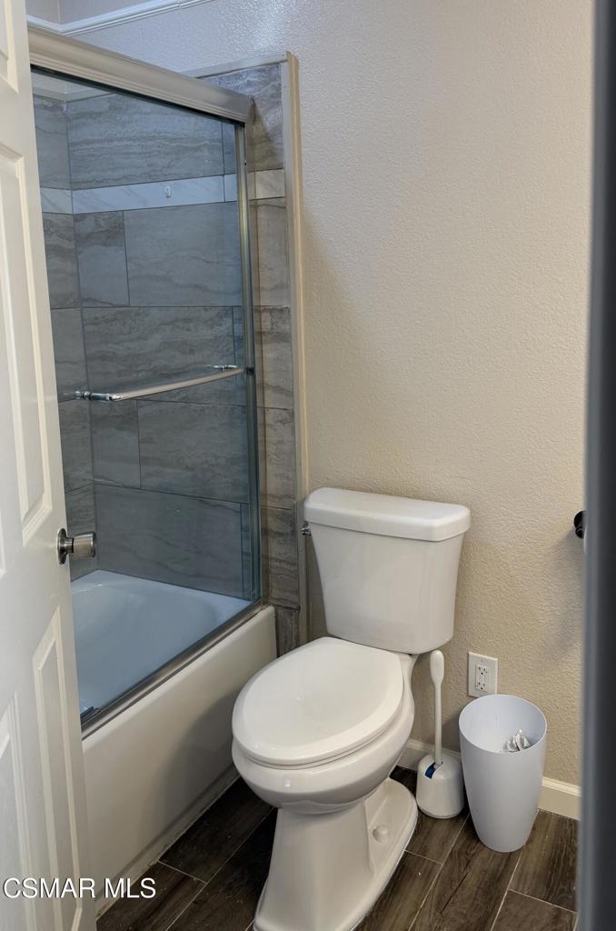 5430 Fieldcrest Drive Property Photo 14