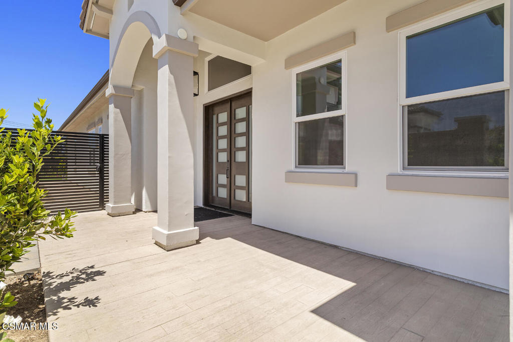 327 Toyon Court Property Photo 8