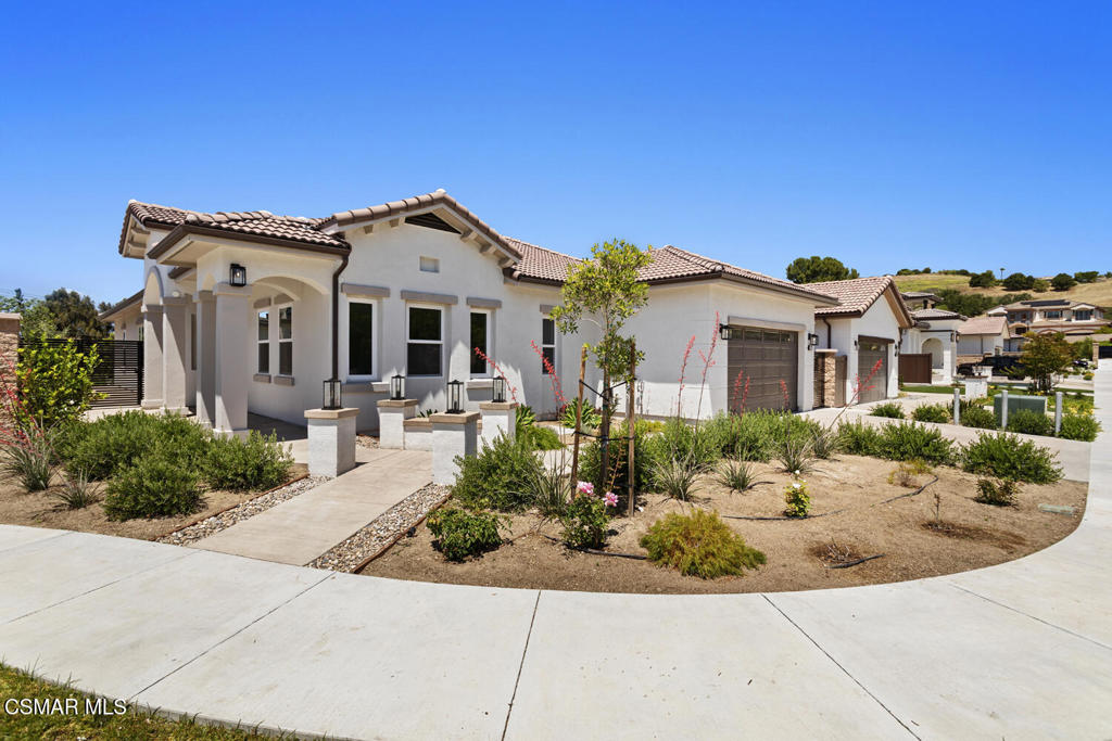 327 Toyon Court Property Photo 9