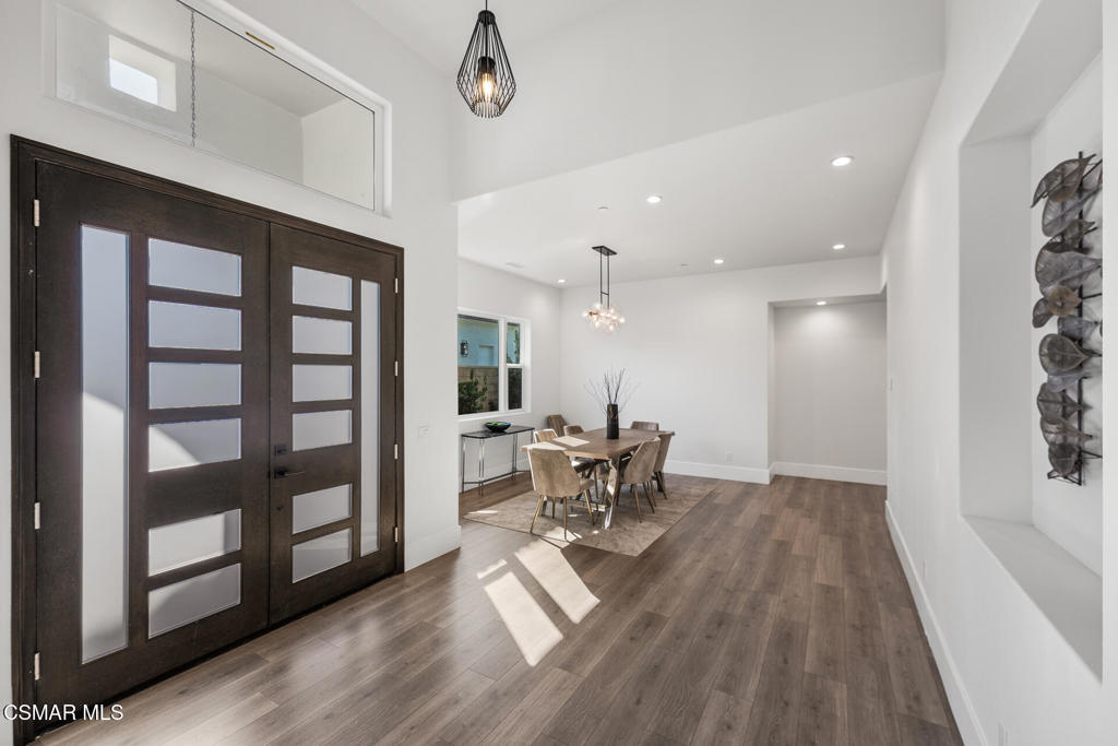 327 Toyon Court Property Photo 11