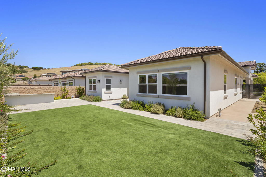 327 Toyon Court Property Photo 33