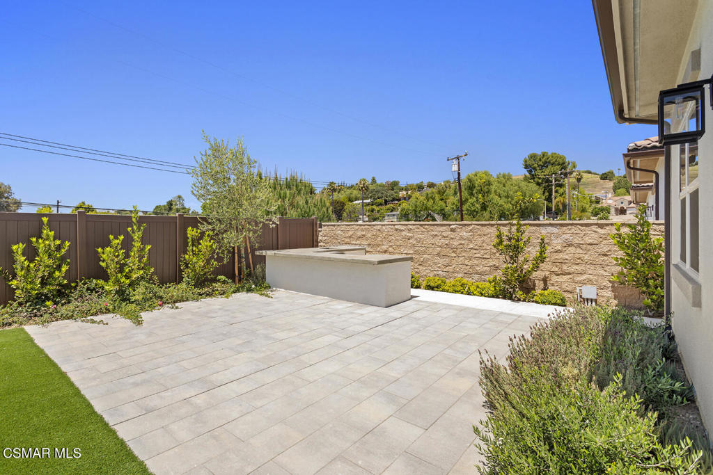 327 Toyon Court Property Photo 40