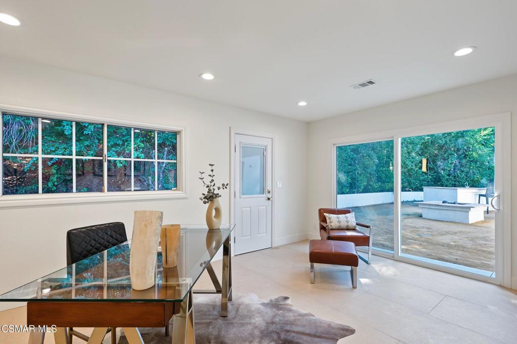 5215 Del Moreno Drive Property Photo 42