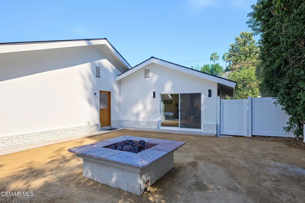 5215 Del Moreno Drive Property Photo 65