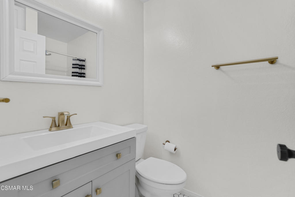 160 Birchwood Street Property Photo 10