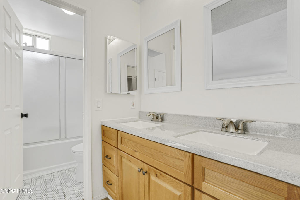 160 Birchwood Street Property Photo 16