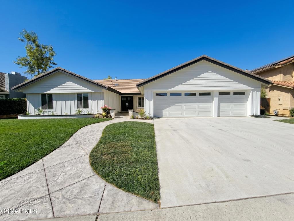 3273 Heatherglow Street
