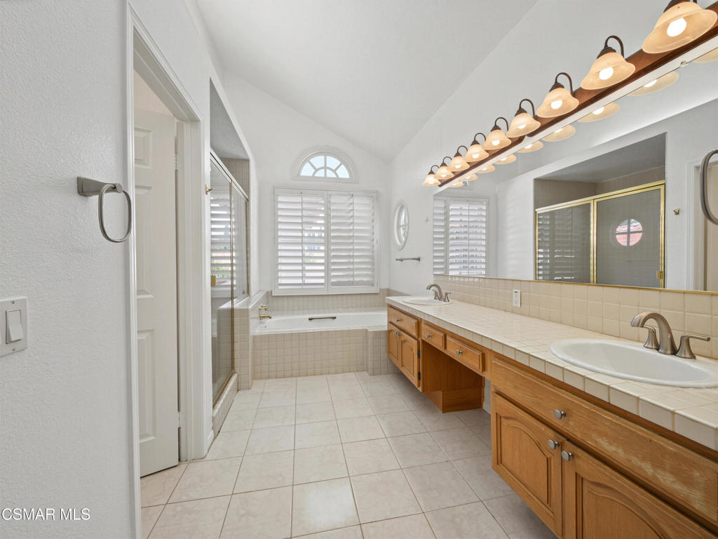 4824 Coyote Wells Circle Property Photo 28
