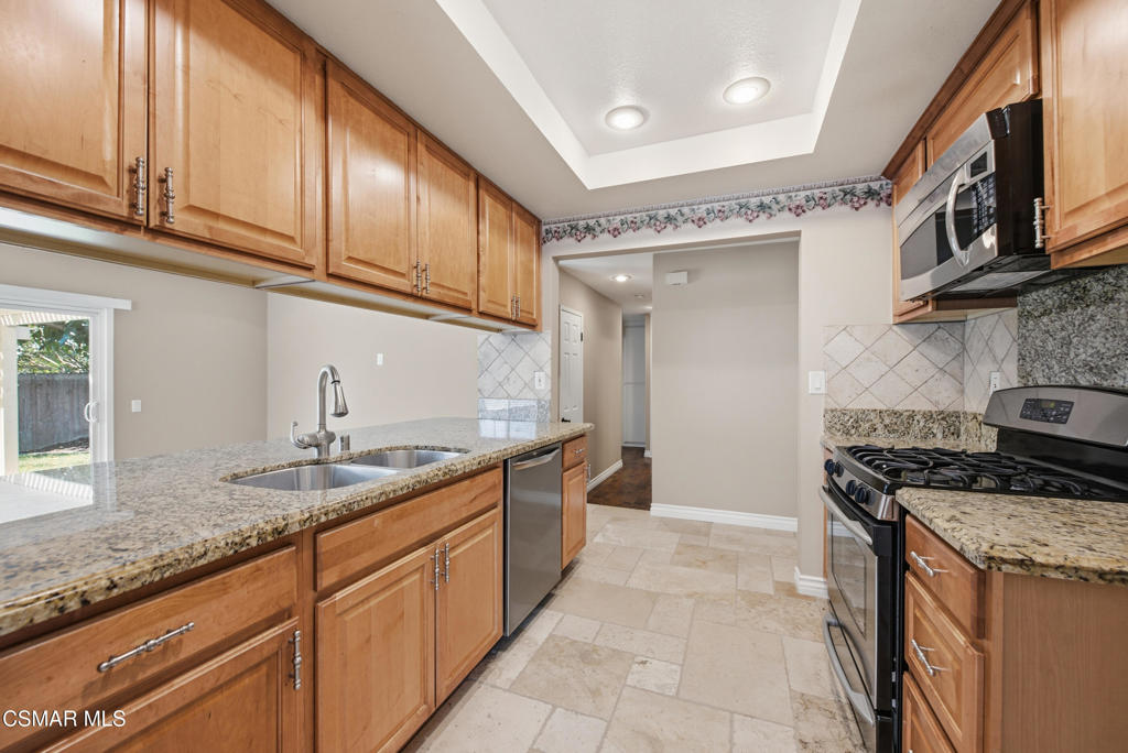 4721 Avedon Road Property Photo 2