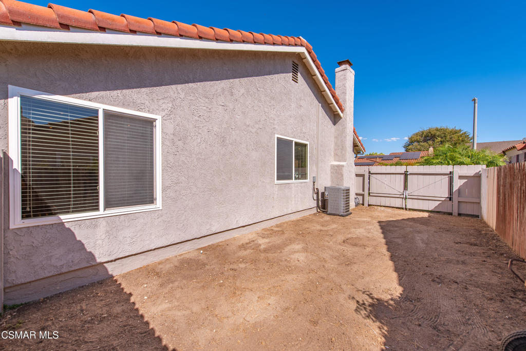4721 Avedon Road Property Photo 29