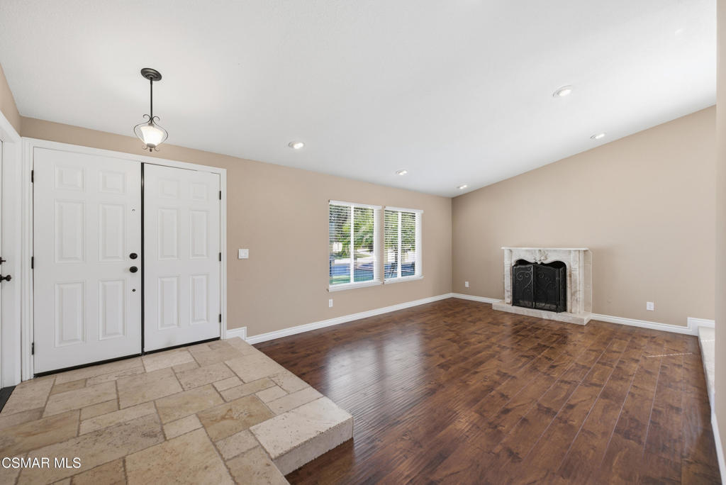 4721 Avedon Road Property Photo 32