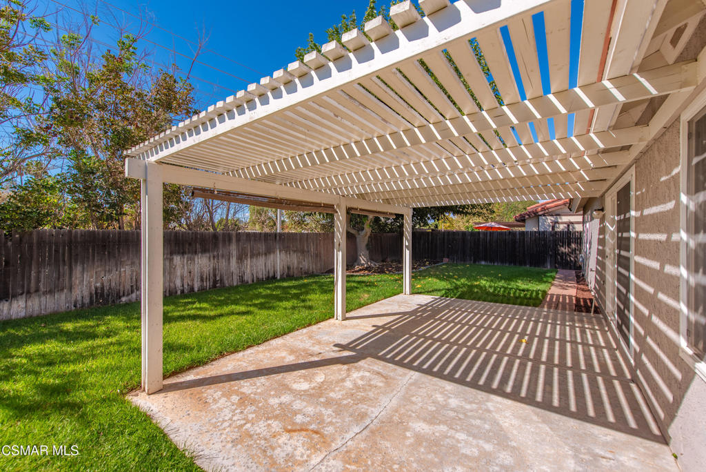 4721 Avedon Road Property Photo 40