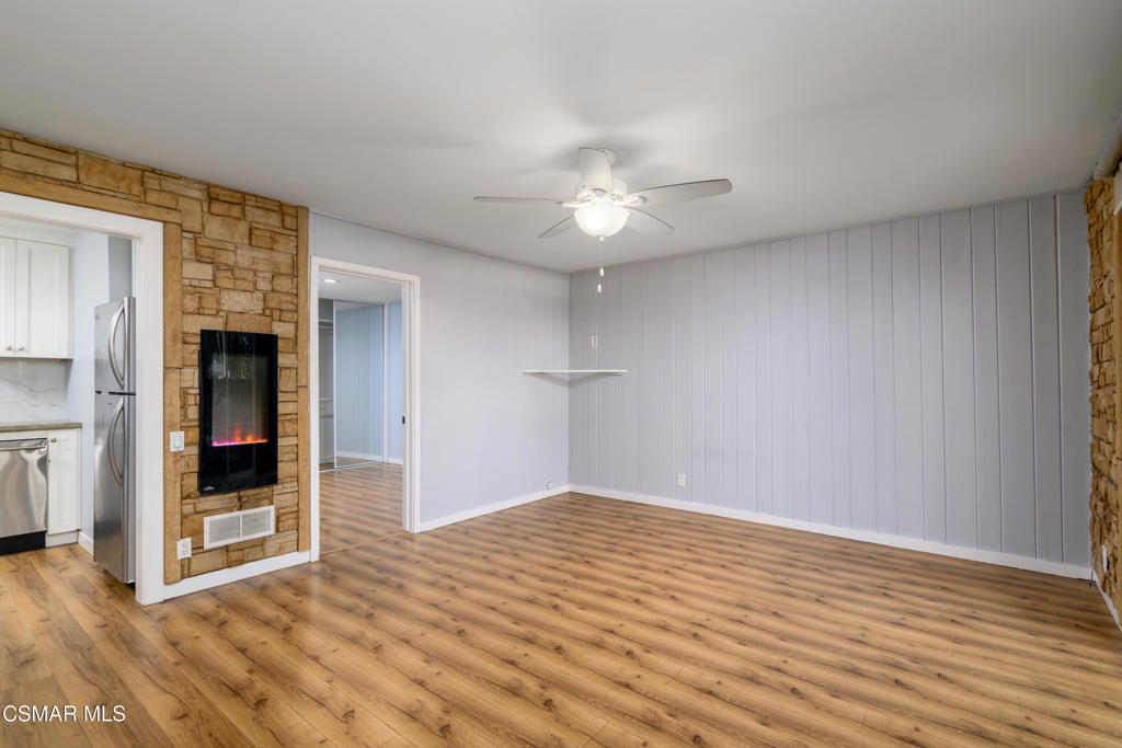 31577 Lindero Canyon Road 10 Property Photo 2