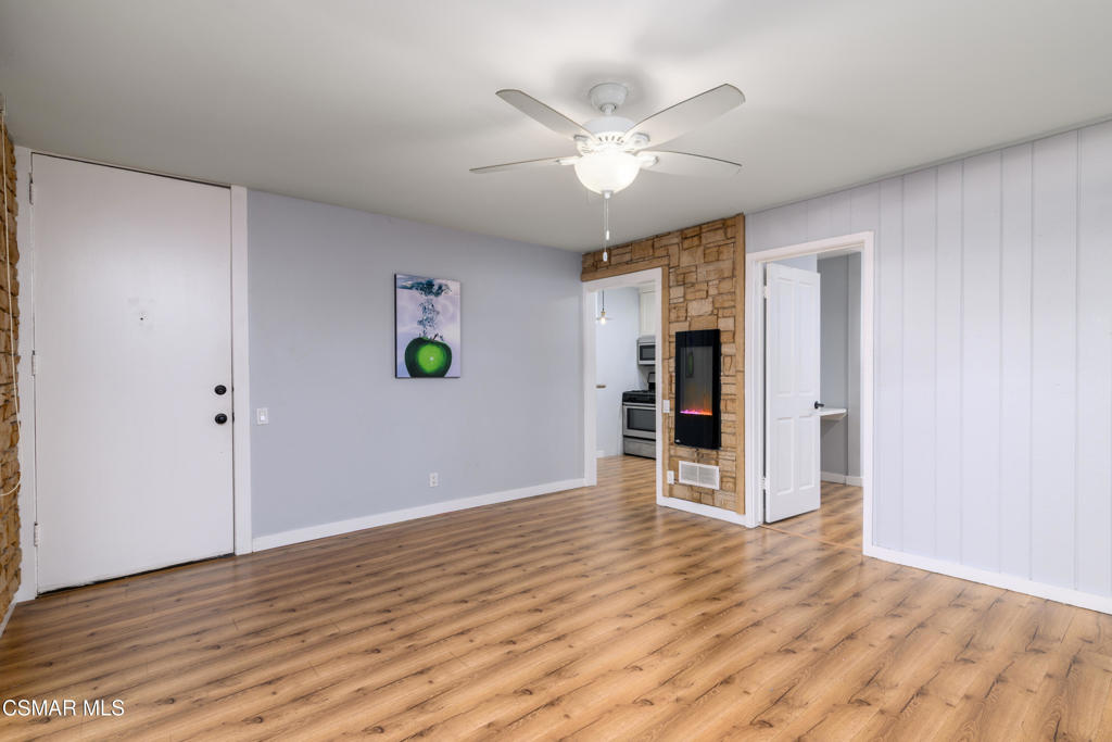 31577 Lindero Canyon Road 10 Property Photo 3