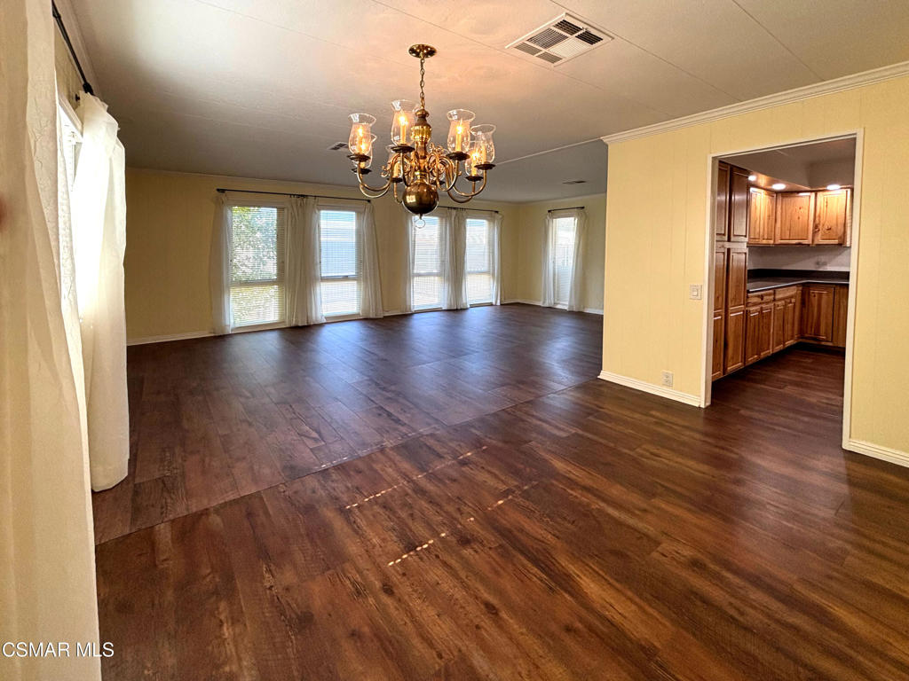 2598 Thunderbird Drive #22 Property Photo 11