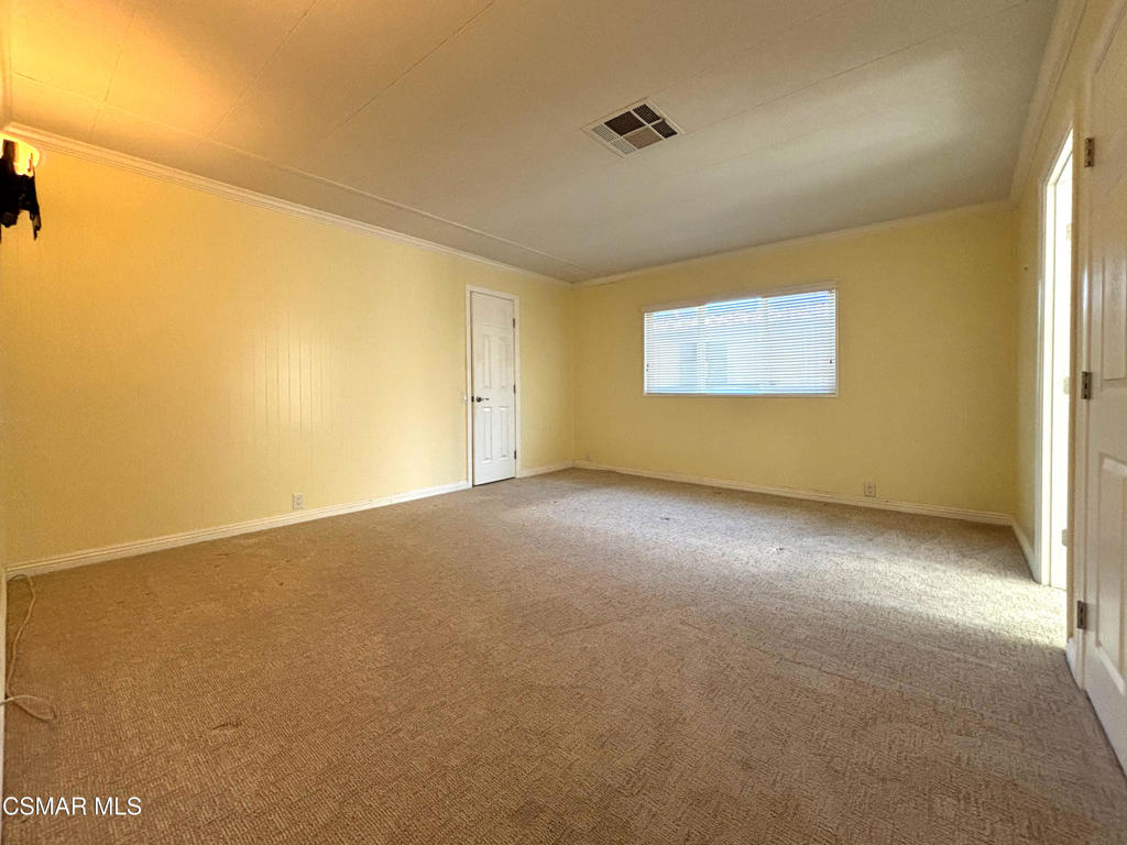 2598 Thunderbird Drive #22 Property Photo 22