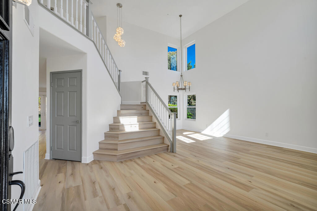 7631 Wiscasset Drive Property Photo 11