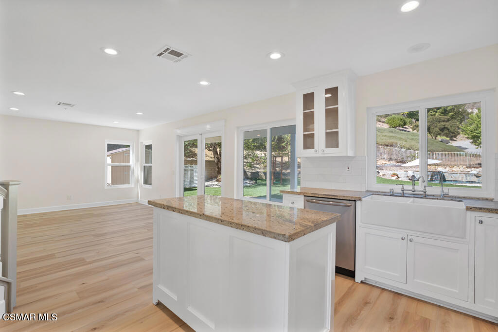 7631 Wiscasset Drive Property Photo 17