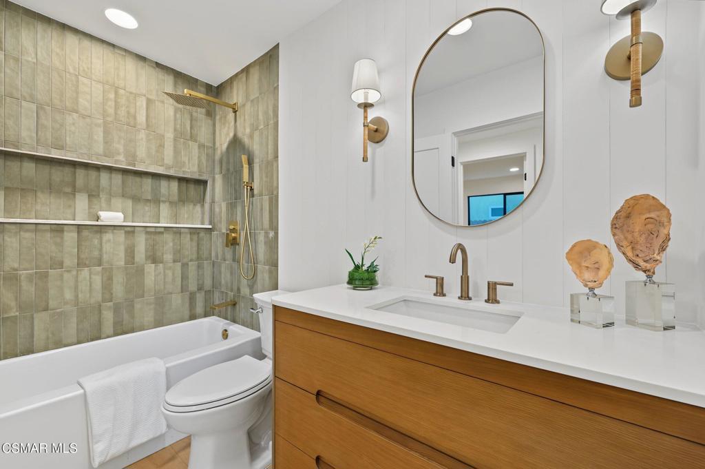 5261 Reef Way Property Photo 27