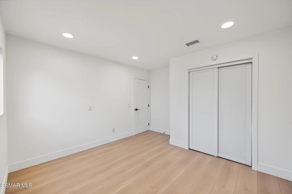 5261 Reef Way Property Photo 41