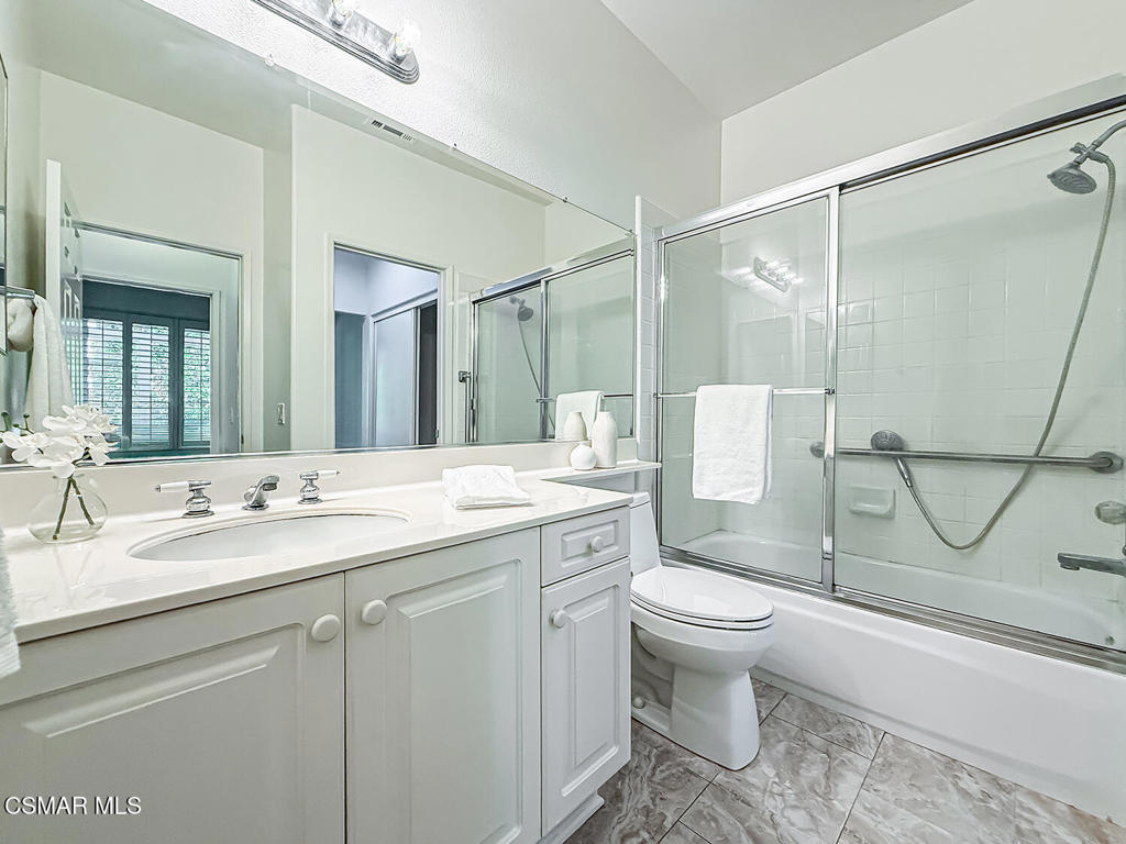 4945 Santo Drive Property Photo 23