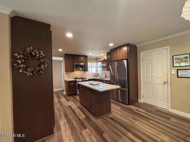 2895 Dorman Street Property Photo 6