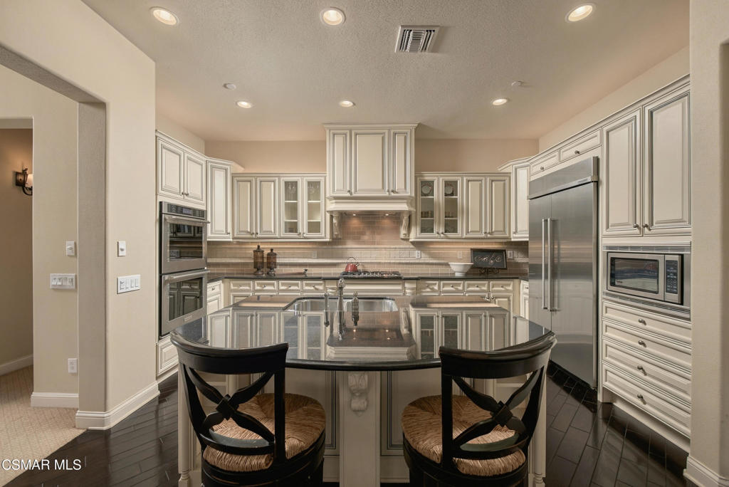 1537 Estuary Way Property Photo 8