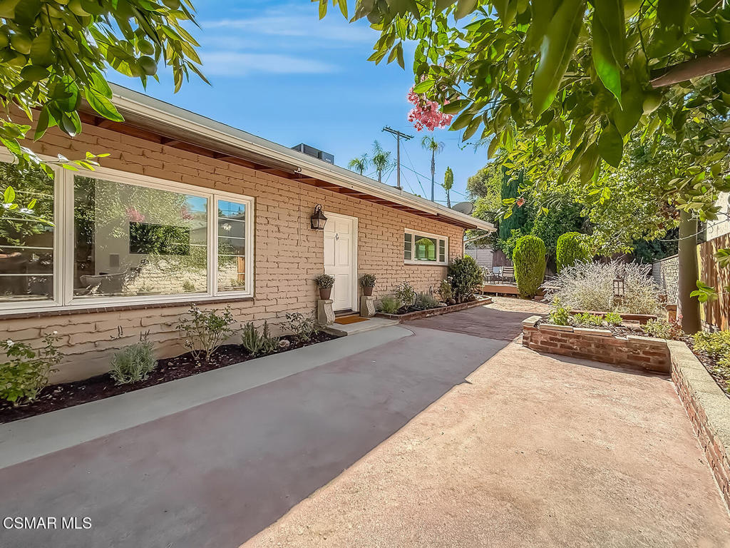 21222 Martinez Street Property Photo 1
