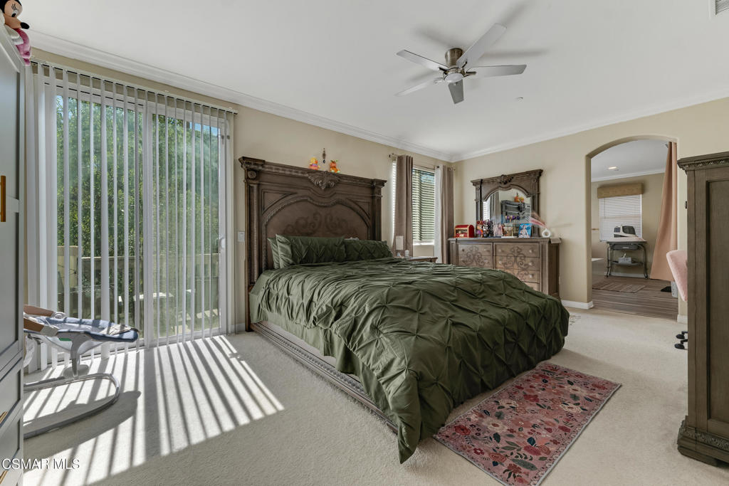 5588 California Oak Street Property Photo 32