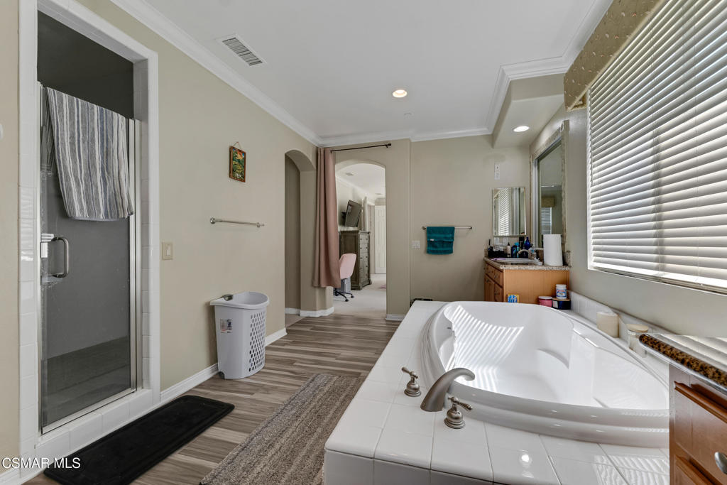 5588 California Oak Street Property Photo 36
