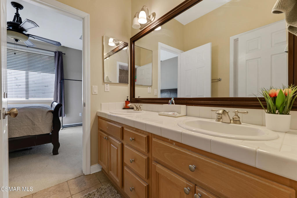 5588 California Oak Street Property Photo 40