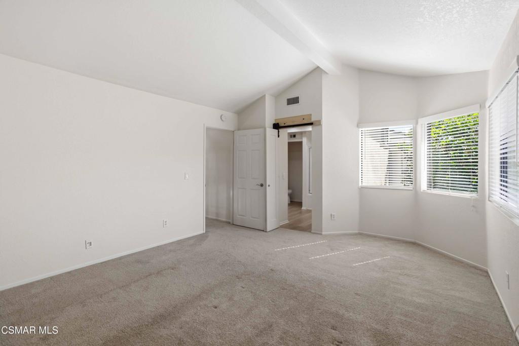 557 Canyon Vista Drive Property Photo 16