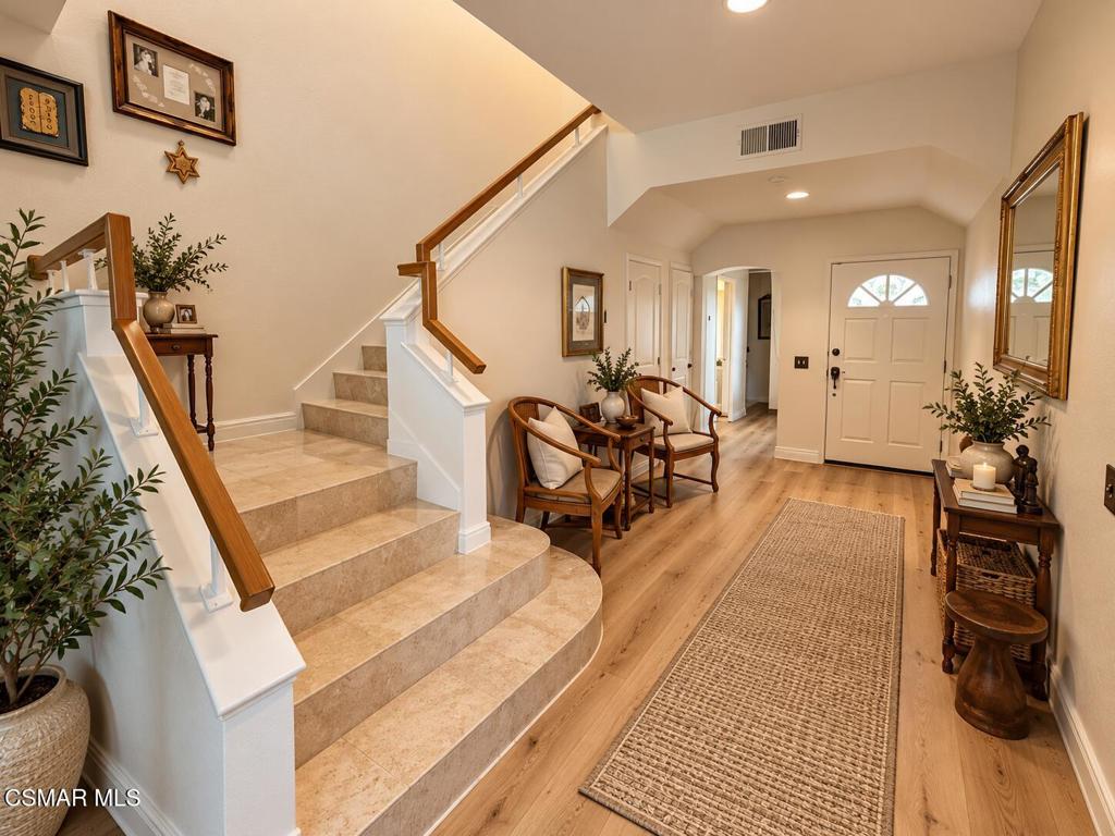 615 Baywood Lane D Property Photo 2