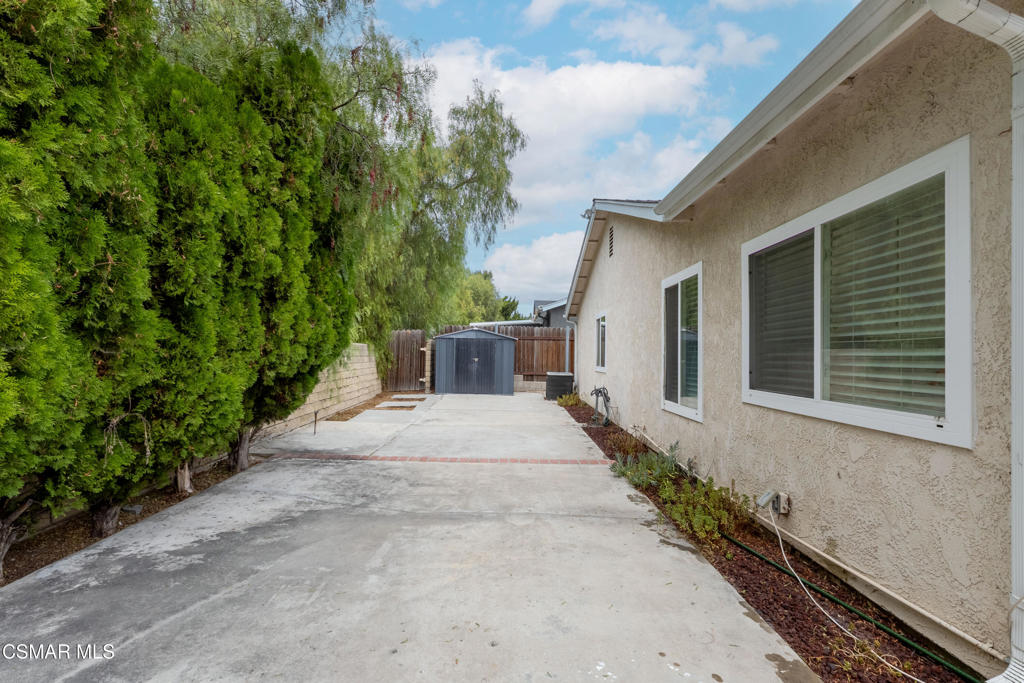1588 Burning Tree Drive Property Photo 15