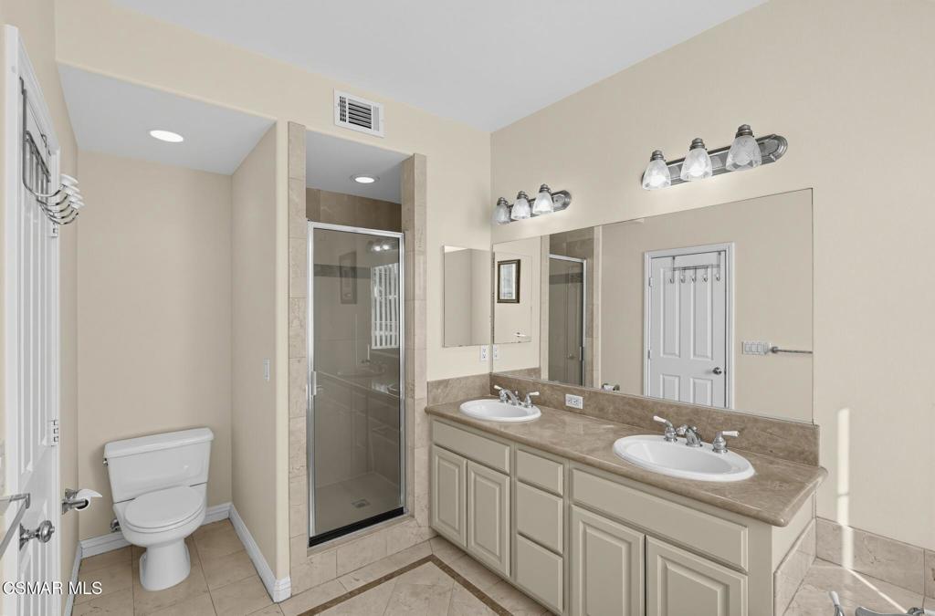 4106 W Kling Street Property Photo 25