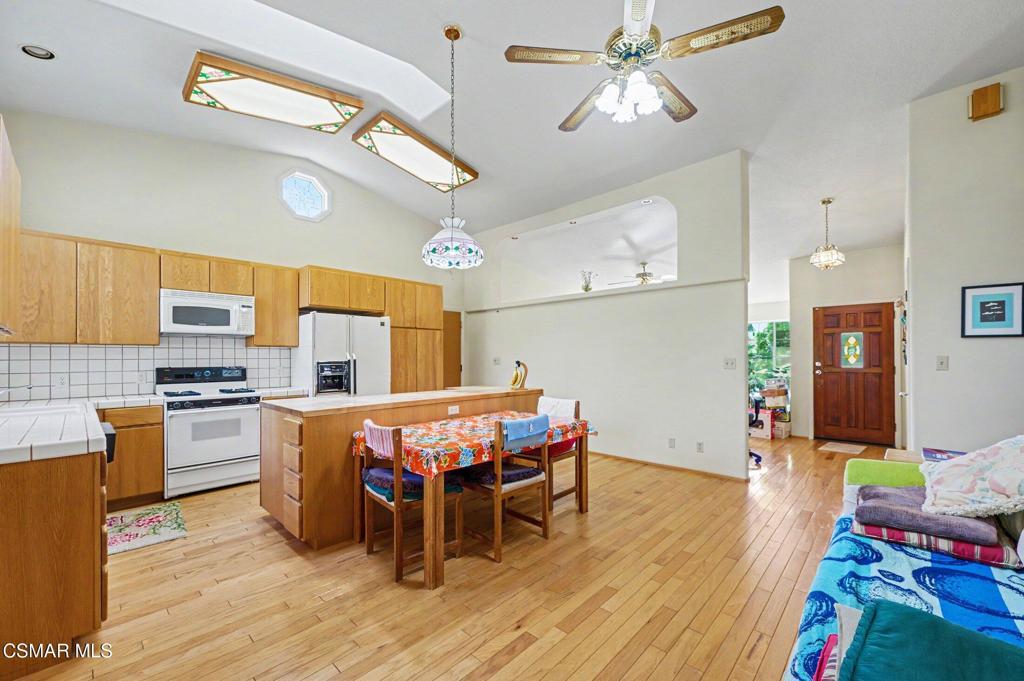 1635 Bridgegate Street Property Photo 8