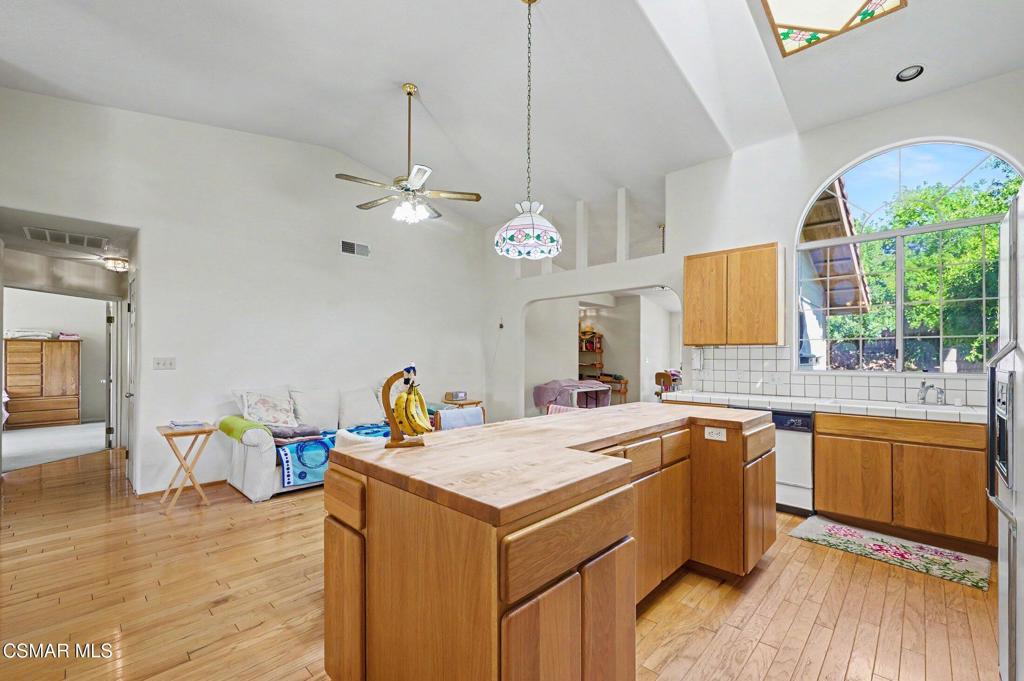 1635 Bridgegate Street Property Photo 13