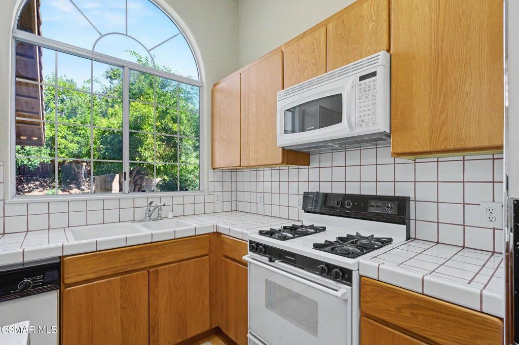 1635 Bridgegate Street Property Photo 15